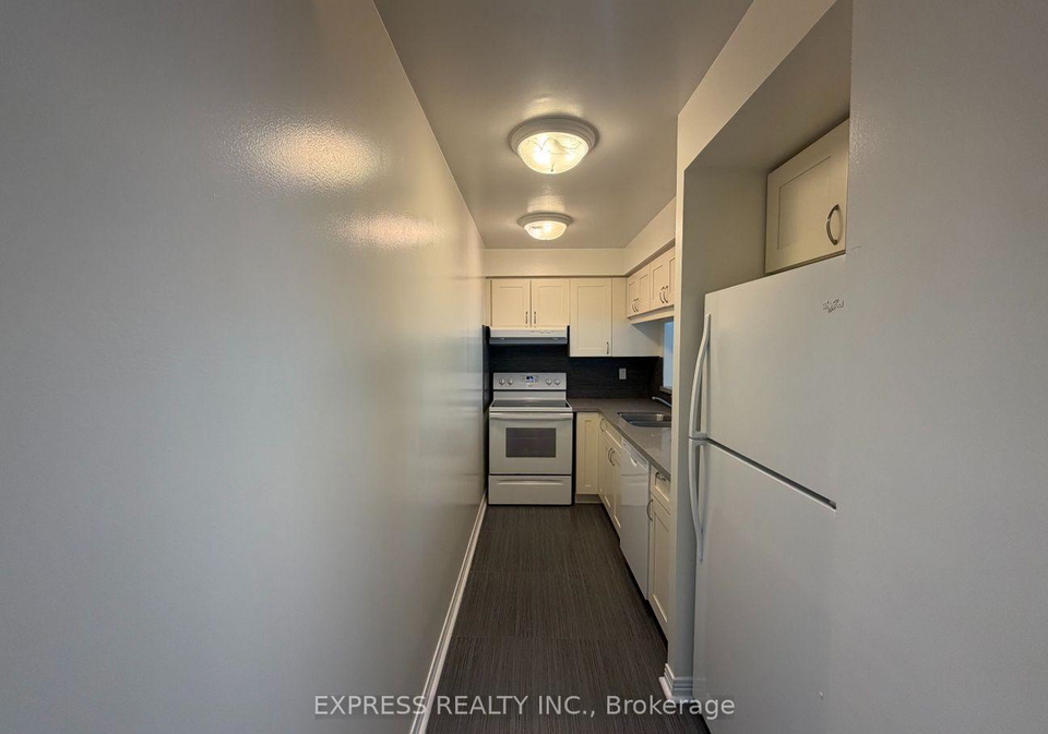942-yonge-street-toronto-toronto-ontario-c13588878