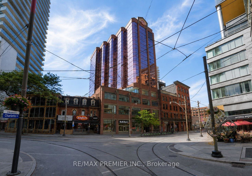 393-king-street-w-toronto-toronto-ontario-c13588902
