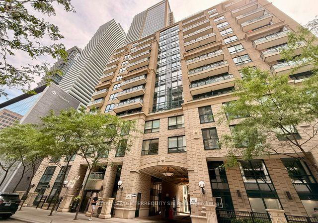 35-hayden-street-toronto-toronto-ontario-c13588988