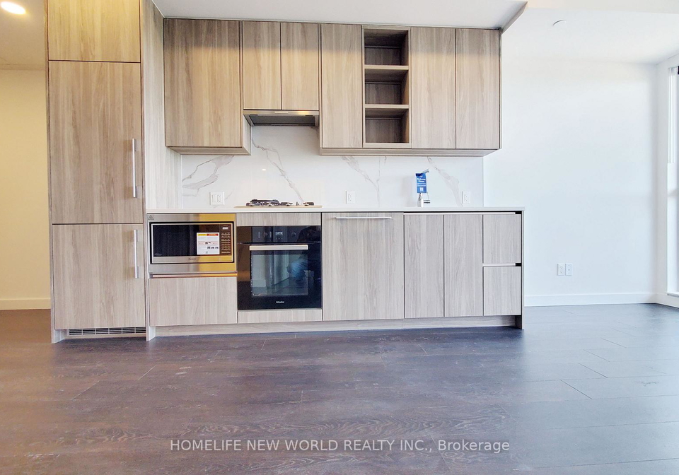 68-esther-shiner-boulevard-toronto-north-york-ontario-c13589052
