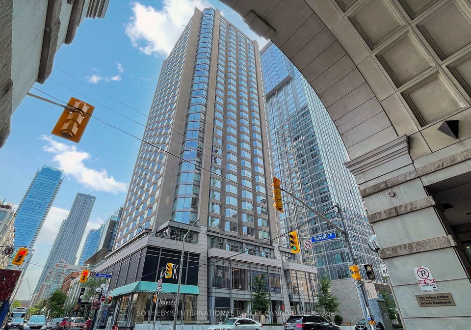 155-yorkville-avenue-toronto-toronto-ontario-c13589184