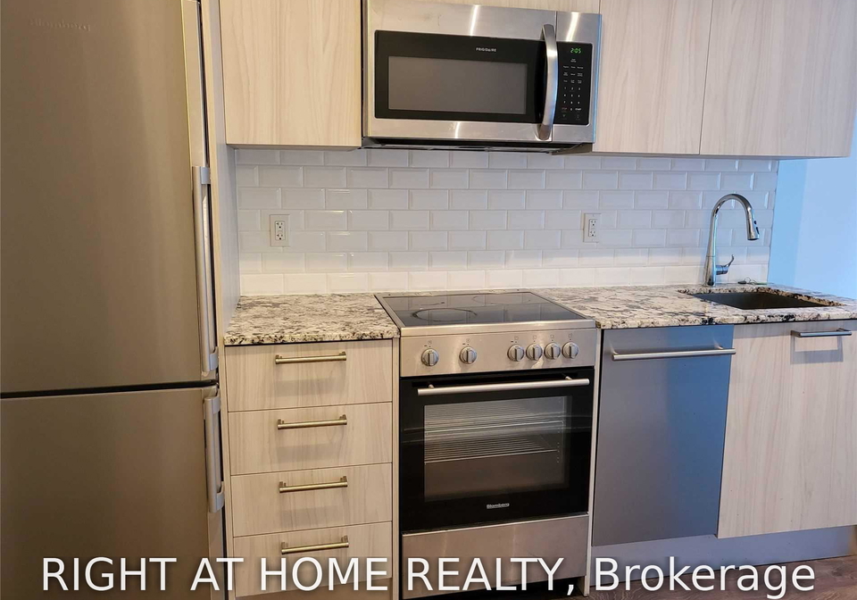 28-wellesley-street-e-toronto-toronto-ontario-c13589384