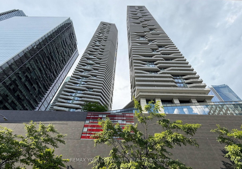 88-harbour-street-toronto-toronto-ontario-c13589474