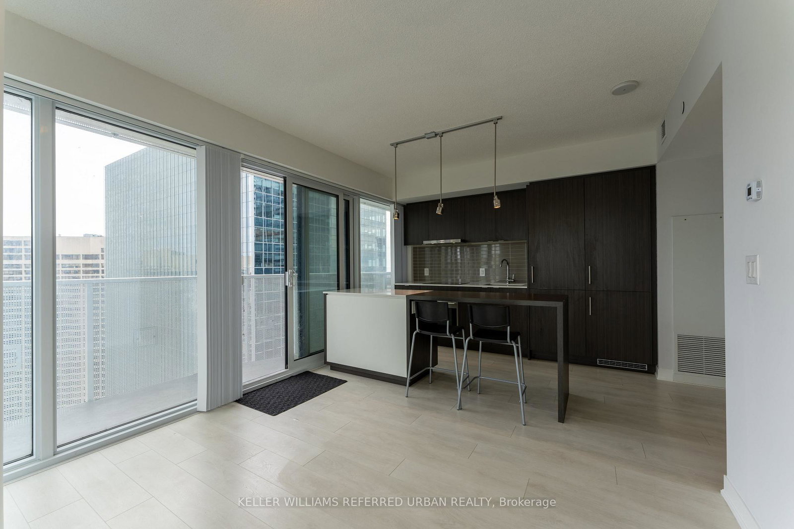 88-harbour-street-toronto-toronto-ontario-c13589582
