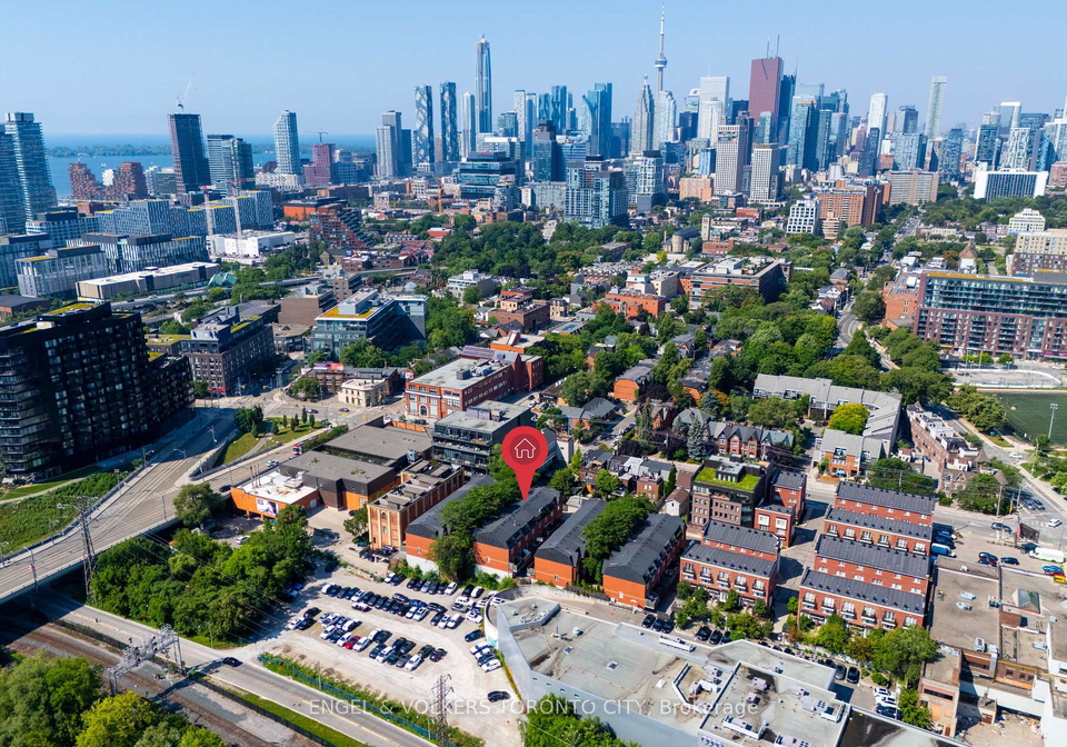 8-old-trillium-lane-toronto-toronto-ontario-c13589960