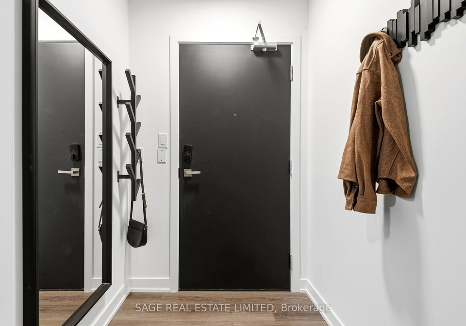 840-st-clair-avenue-w-toronto-toronto-ontario-c13590084
