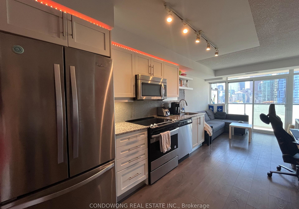 400-adelaide-street-e-toronto-toronto-ontario-c13590208