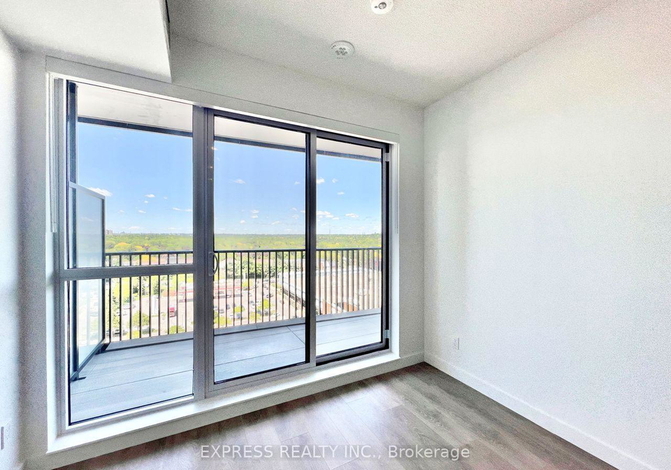 68-esther-shiner-boulevard-toronto-north-york-ontario-c13590286