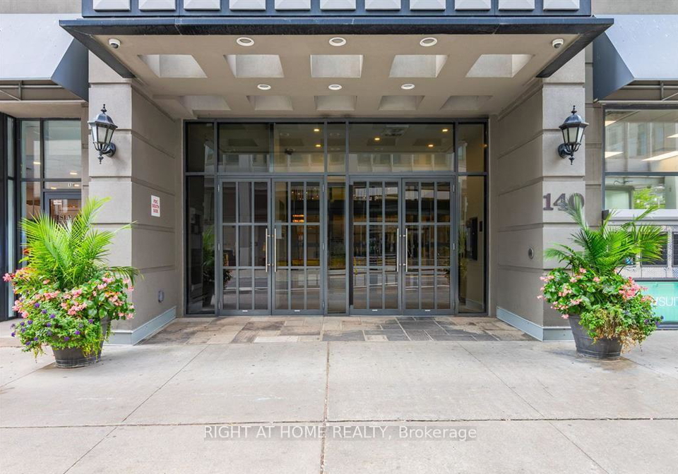 140-simcoe-street-toronto-toronto-ontario-c13590316