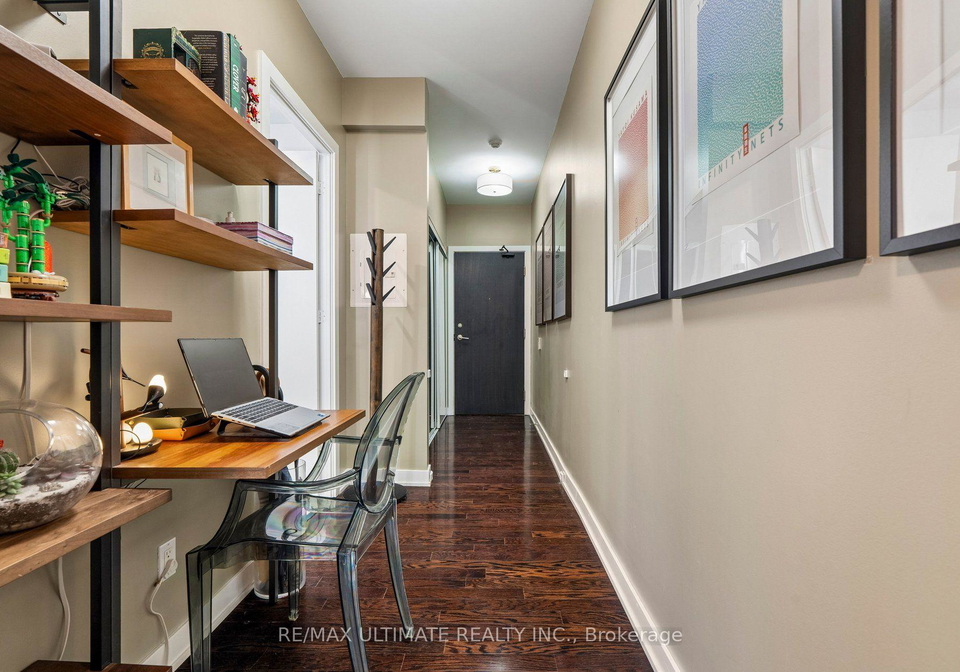 33-charles-street-e-toronto-toronto-ontario-c13590476