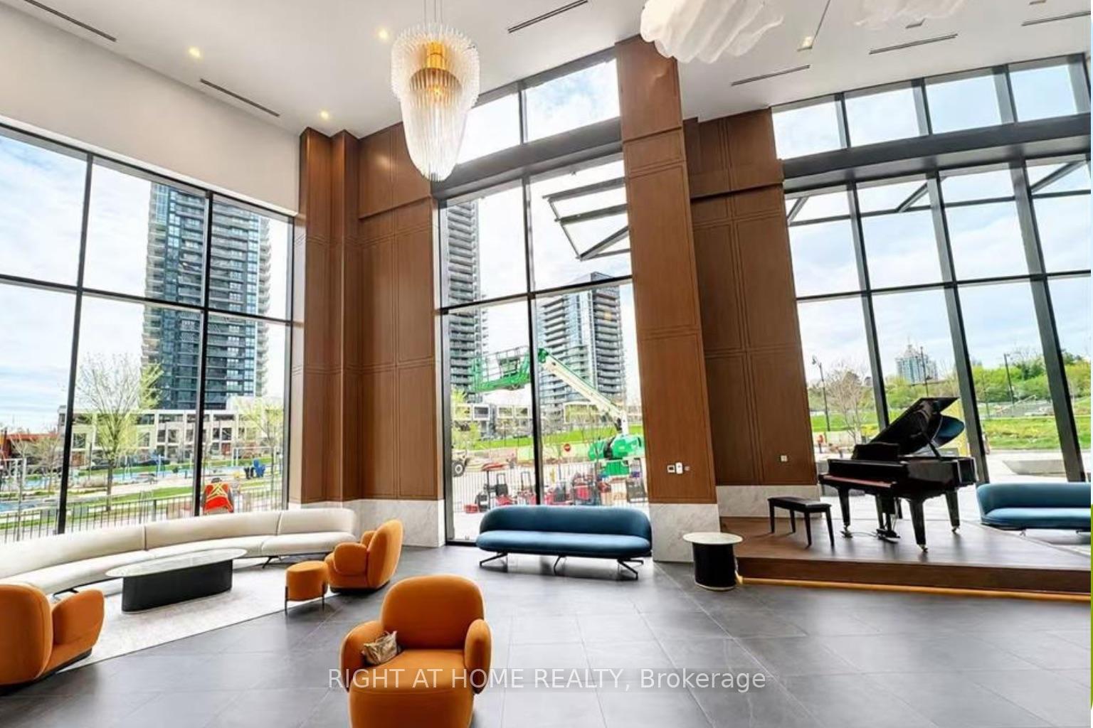 18-esther-shiner-boulevard-toronto-north-york-ontario-c13590526