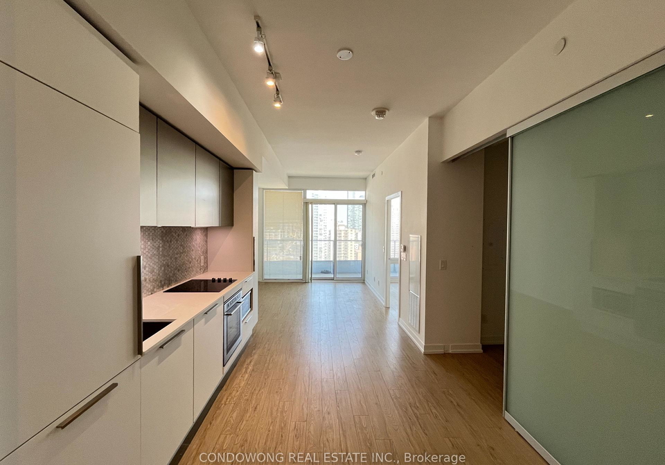 85-wood-street-toronto-toronto-ontario-c13590544