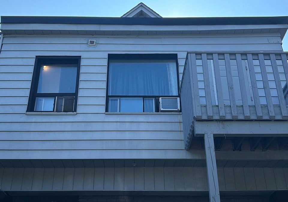 518-manning-avenue-toronto-toronto-ontario-c13590572