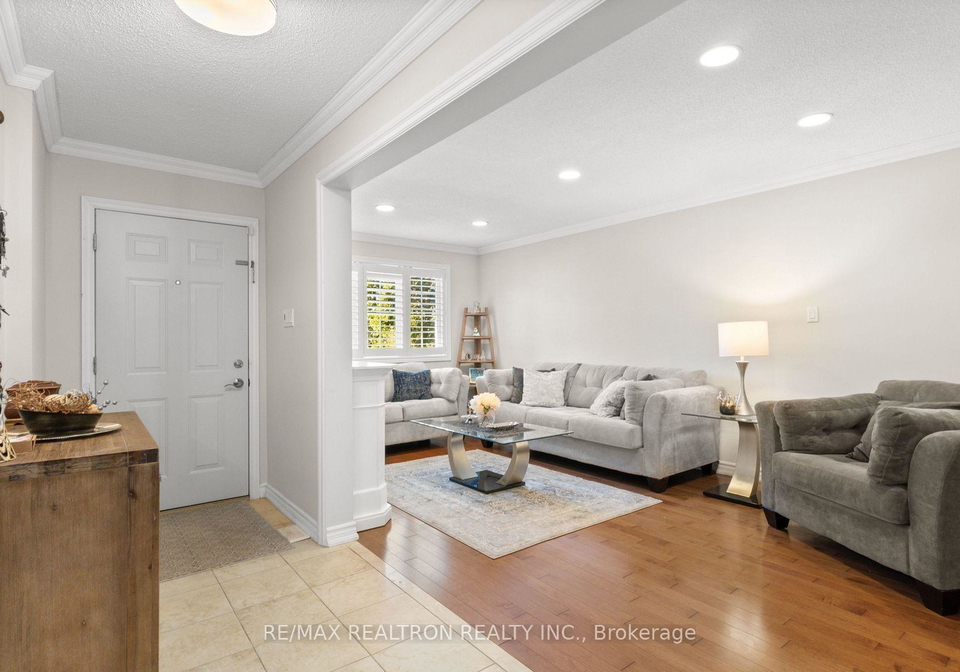 183-holmes-avenue-toronto-north-york-ontario-c13590626