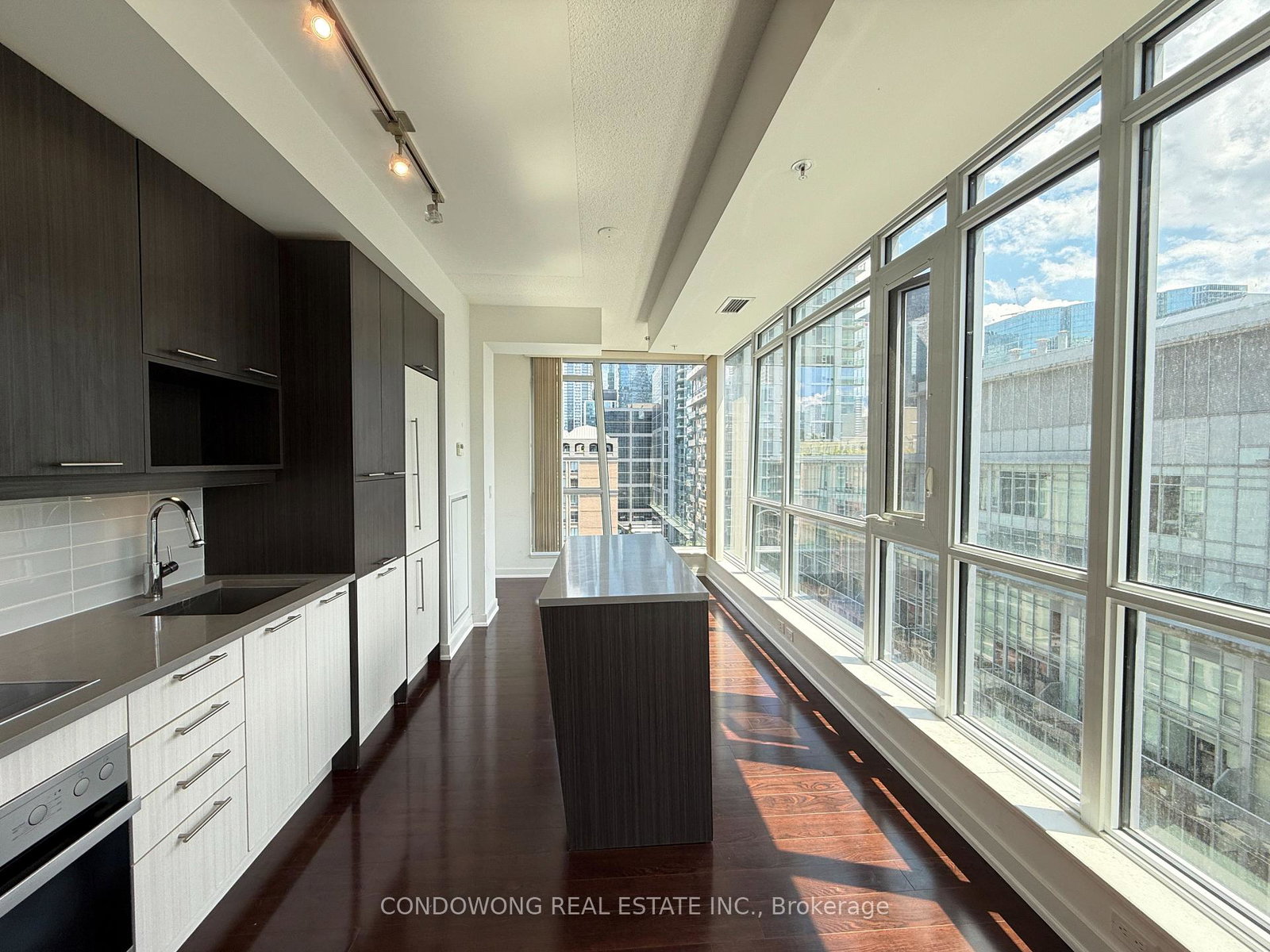 30-nelson-street-toronto-toronto-ontario-c13590656