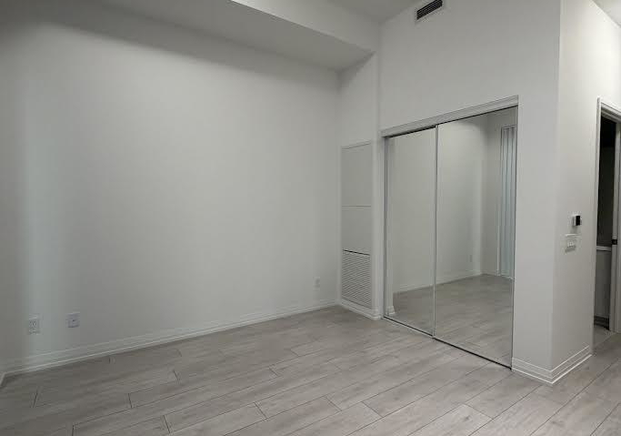 400-king-street-w-toronto-toronto-ontario-c13590850