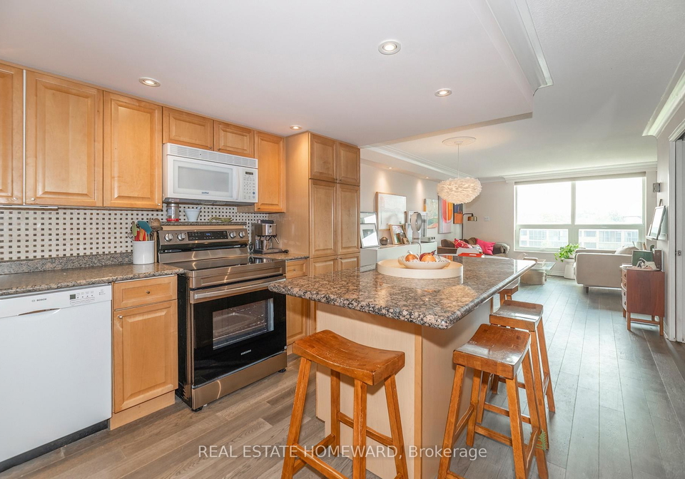 77-maitland-place-toronto-toronto-ontario-c13591090