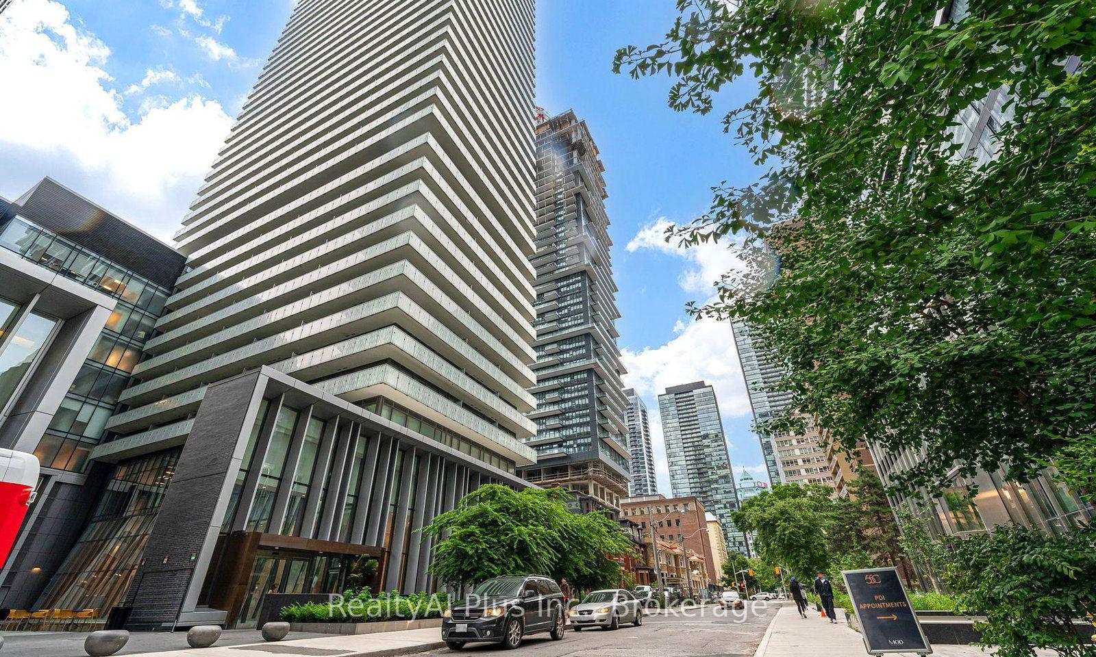 50-charles-street-e-toronto-toronto-ontario-c13591218