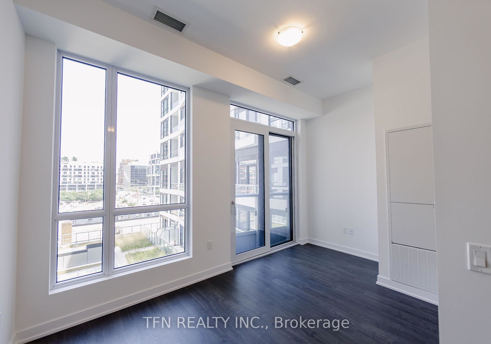 15-richardson-street-toronto-toronto-ontario-c13591292