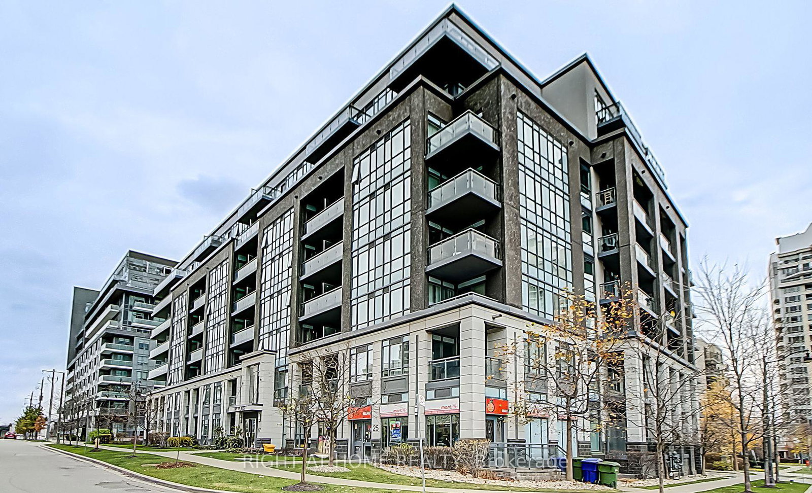 17-kenaston-gardens-toronto-north-york-ontario-c13591478