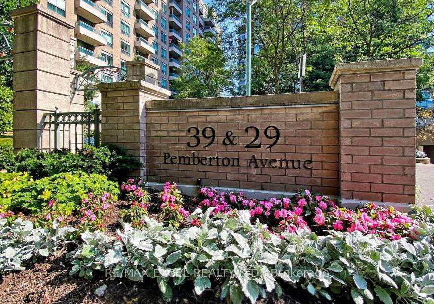39-pemberton-avenue-toronto-north-york-ontario-c13591486