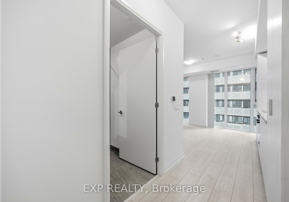 400-king-street-w-toronto-toronto-ontario-c13592882