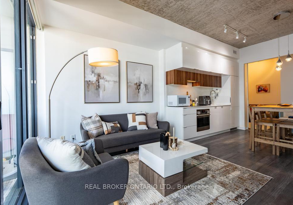 185-roehampton-avenue-s-toronto-toronto-ontario-c13593230