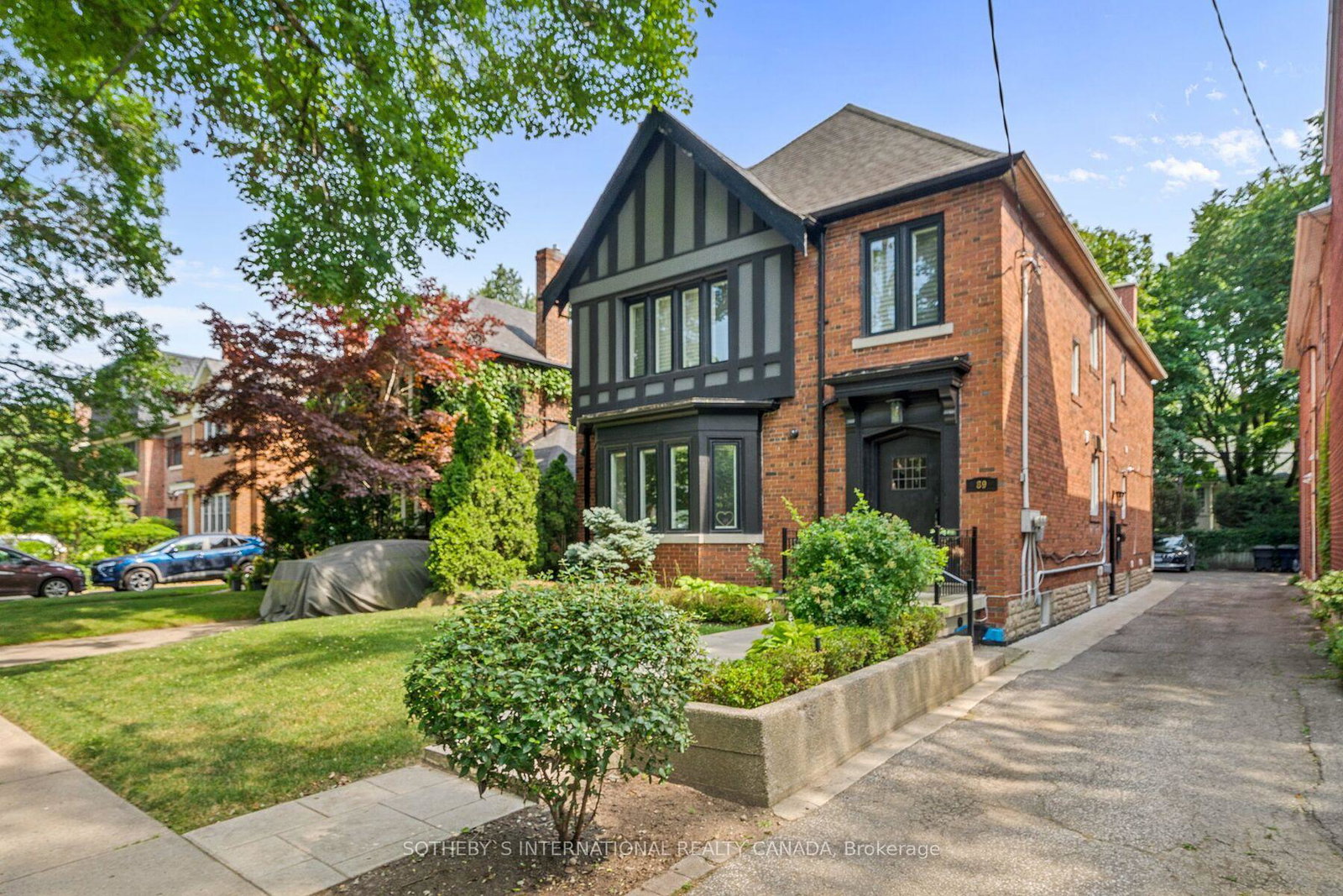 89-whitehall-road-toronto-toronto-ontario-c13593556
