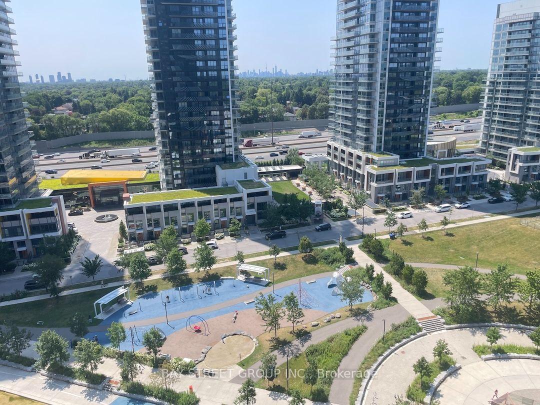 18-esther-shiner-boulevard-toronto-north-york-ontario-c13593682