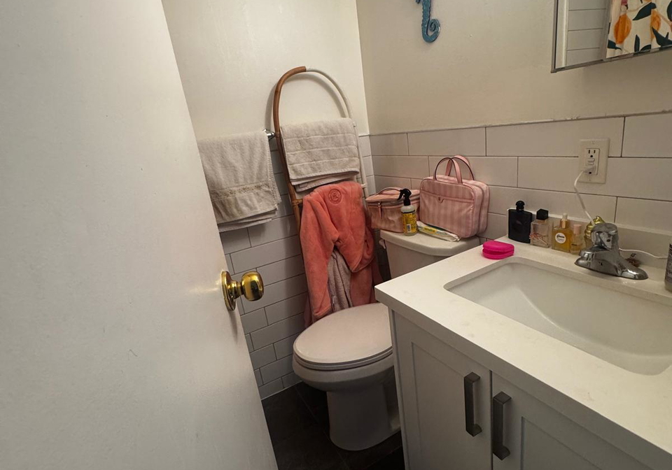 781-st-clair-avenue-w-toronto-toronto-ontario-c13593730