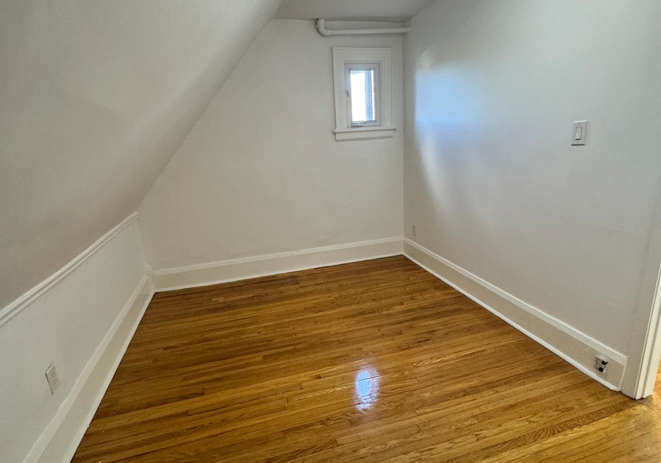 781-st-clair-avenue-w-toronto-toronto-ontario-c13593730