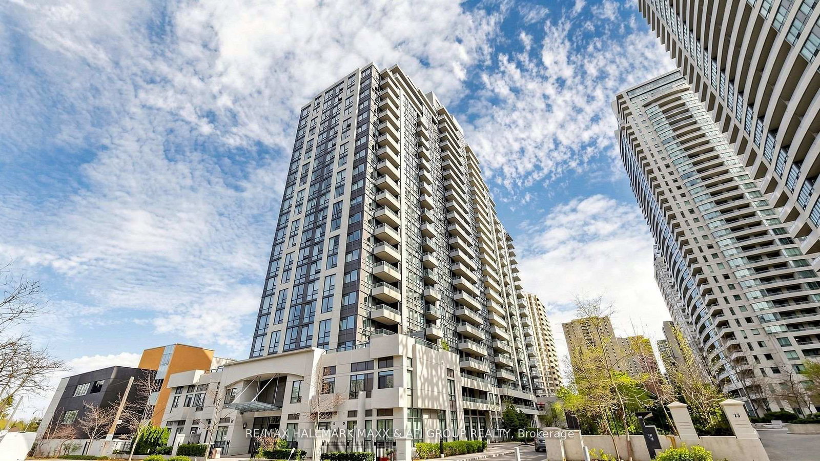 35-hollywood-avenue-toronto-north-york-ontario-c13593816