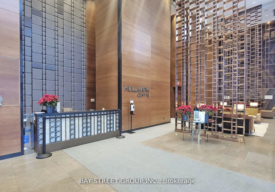5-sheppard-avenue-e-toronto-north-york-ontario-c13594094