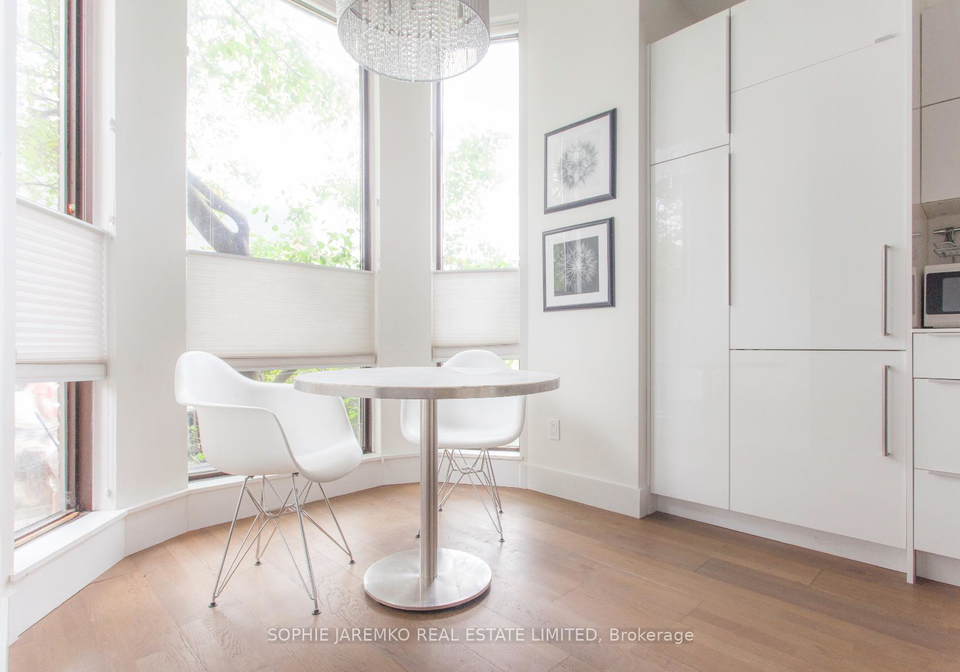 17carlton-street-toronto-toronto-ontario-c13594252