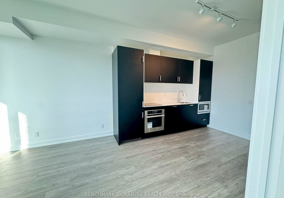 88-queen-street-e-toronto-toronto-ontario-c13594264