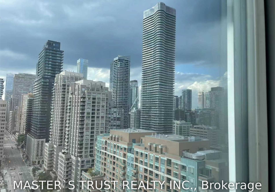 832-bay-street-toronto-toronto-ontario-c13594288
