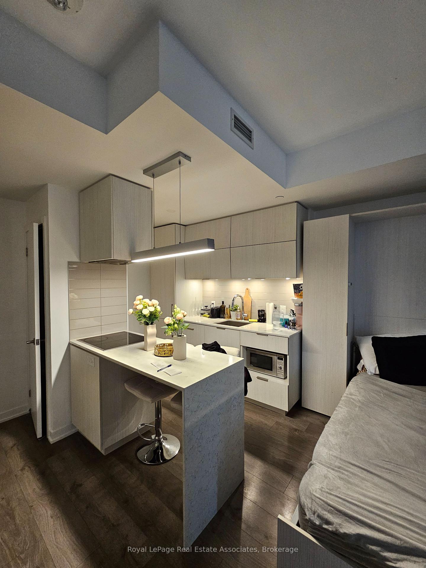 20-richardson-street-toronto-toronto-ontario-c13594316