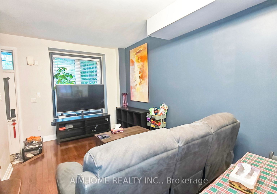 40-raffeix-lane-toronto-toronto-ontario-c13594454