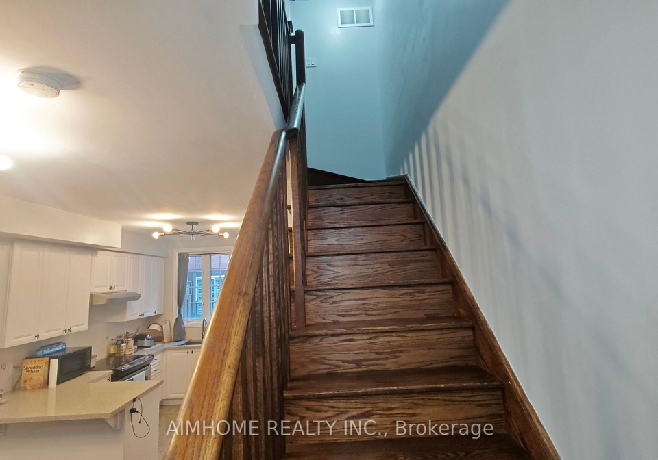 40-raffeix-lane-toronto-toronto-ontario-c13594454