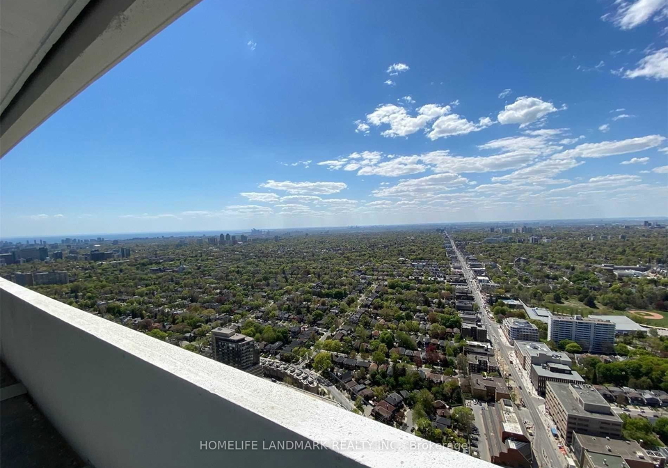 2221-yonge-street-toronto-toronto-ontario-c13594622