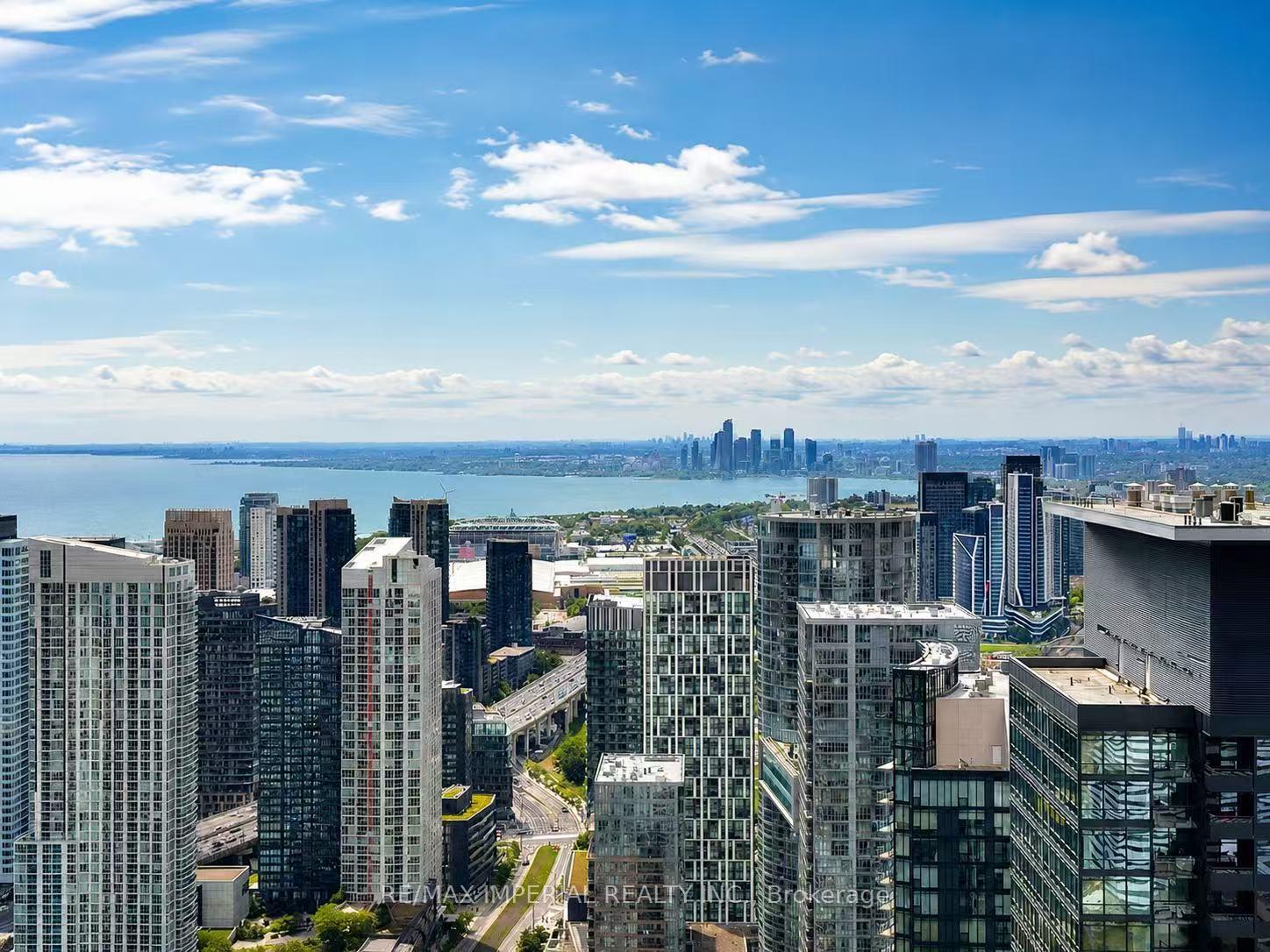 3-concord-cityplace-way-toronto-toronto-ontario-c13594670