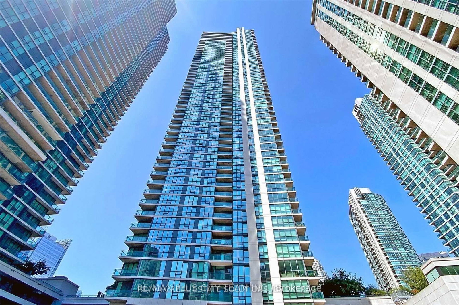 18-harbour-street-toronto-toronto-ontario-c13594690