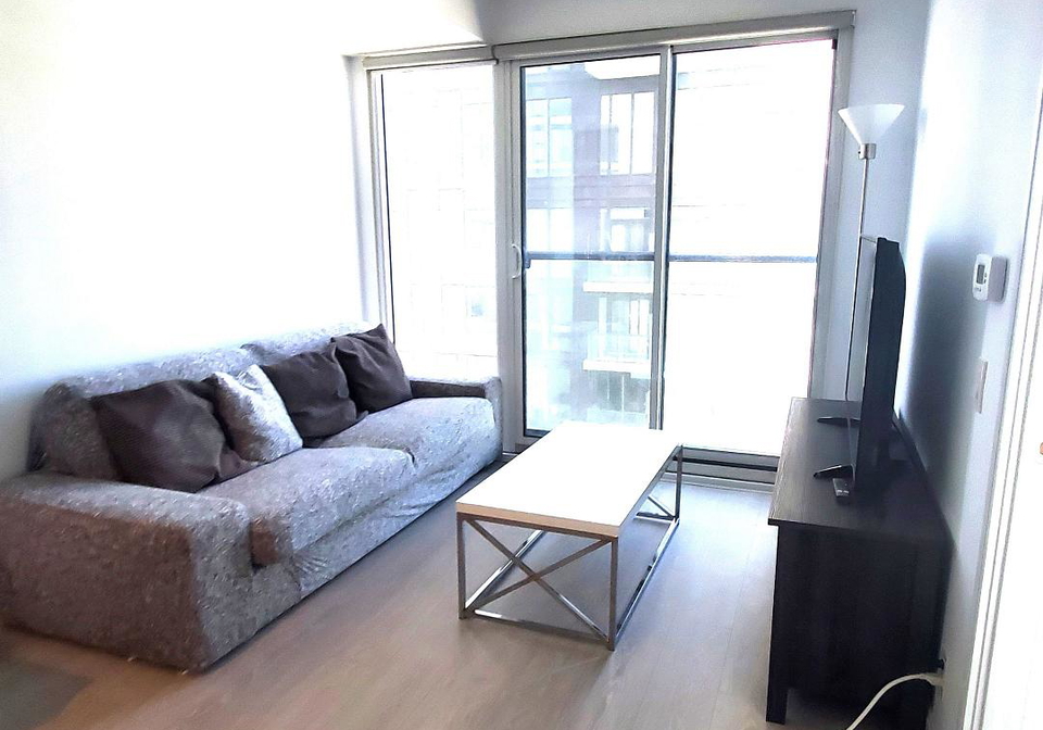 181-dundas-street-toronto-toronto-ontario-c13594740