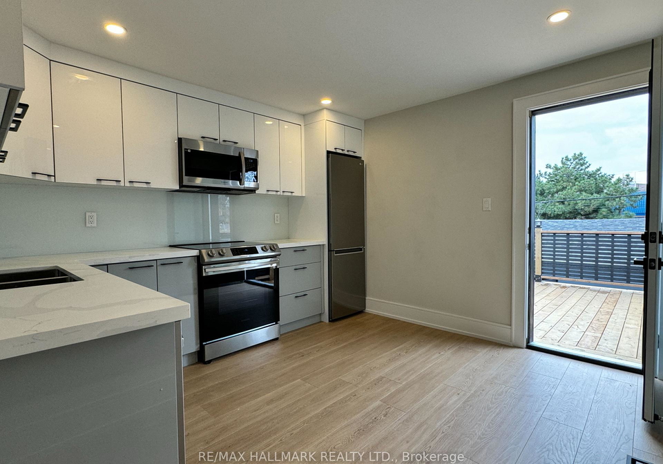 116-bellevue-avenue-toronto-toronto-ontario-c13594808