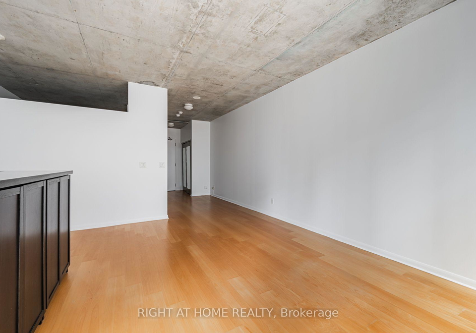 333-adelaide-street-e-toronto-toronto-ontario-c13594822