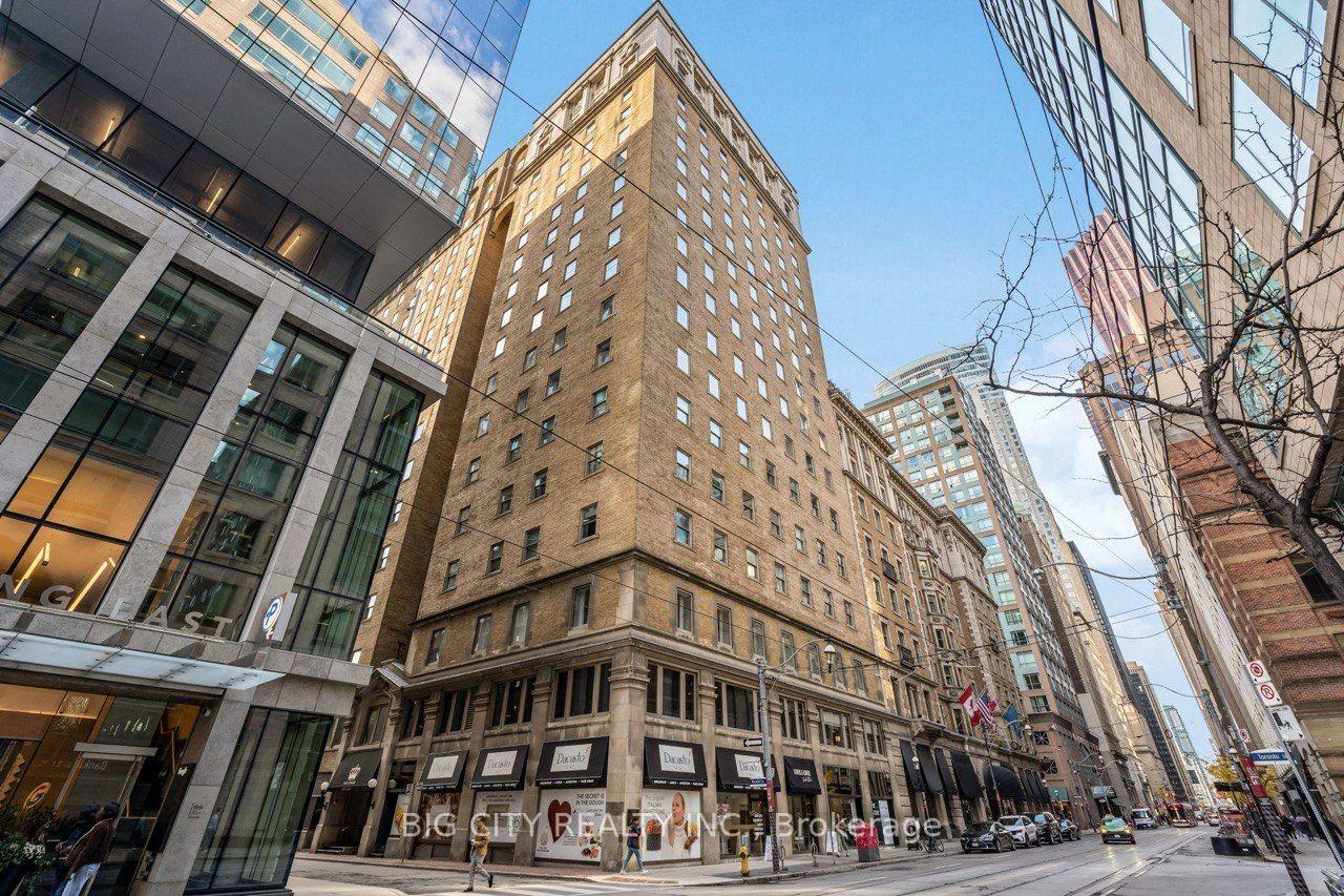 22-leader-lane-toronto-toronto-ontario-c13594834