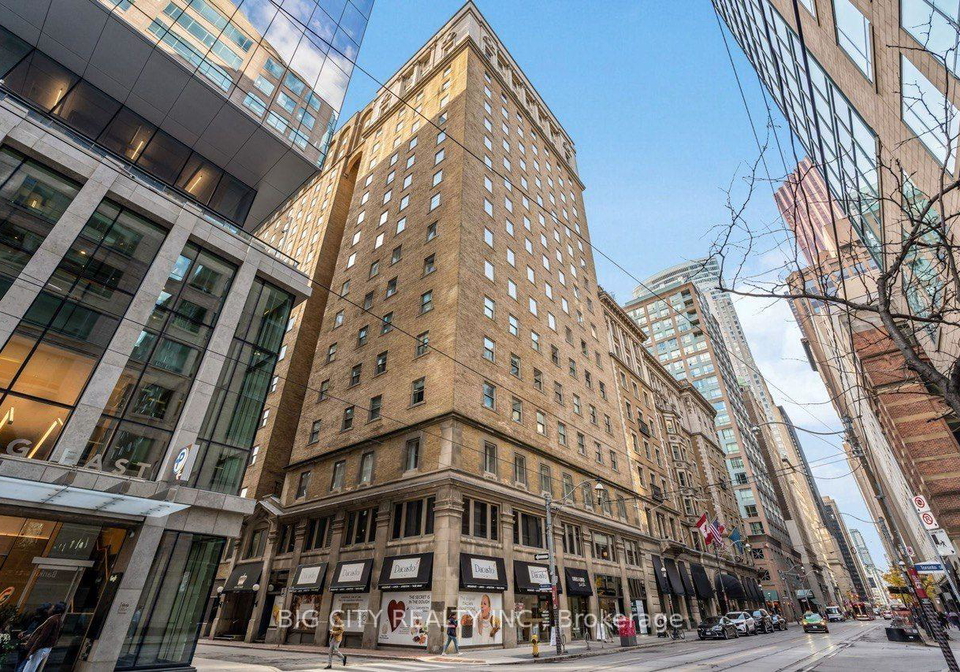 22-leader-lane-toronto-toronto-ontario-c13594834