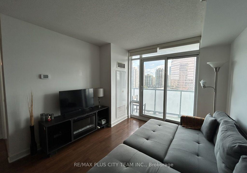 5740-yonge-street-toronto-toronto-ontario-c13595174