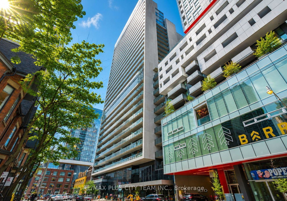 330-richmond-street-w-toronto-toronto-ontario-c13595214