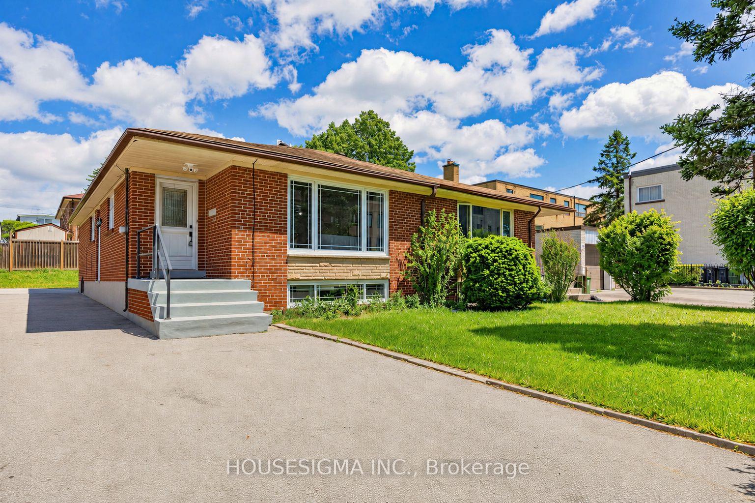 51-tisdale-avenue-toronto-north-york-ontario-c13595518